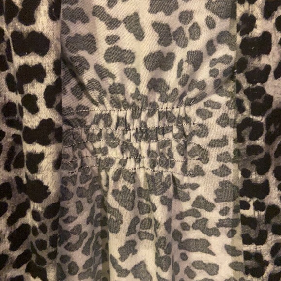 Lightweight sweatery jacket - Picture 3 of 4